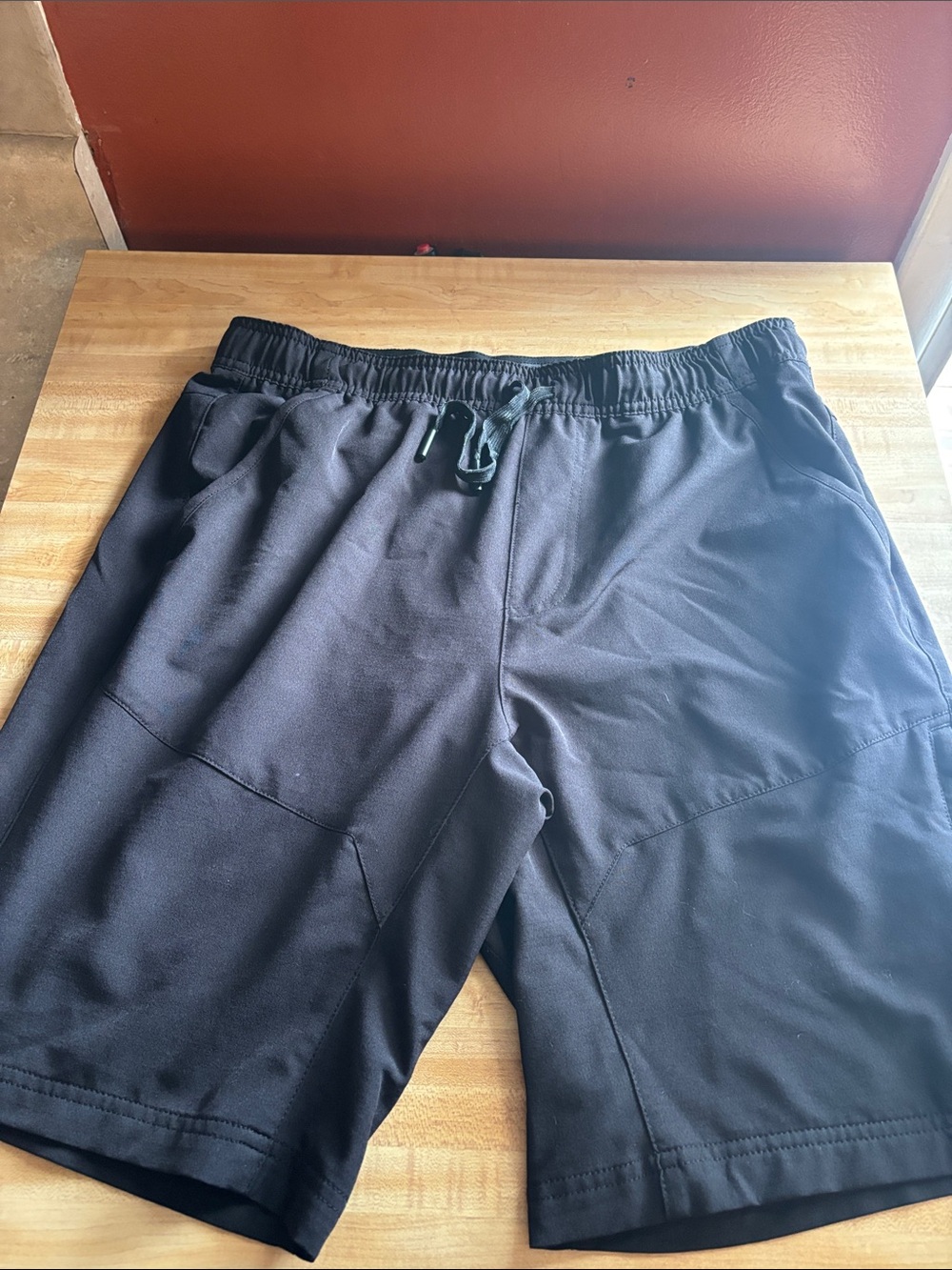 Men's Black Athletic Drawstring Shorts